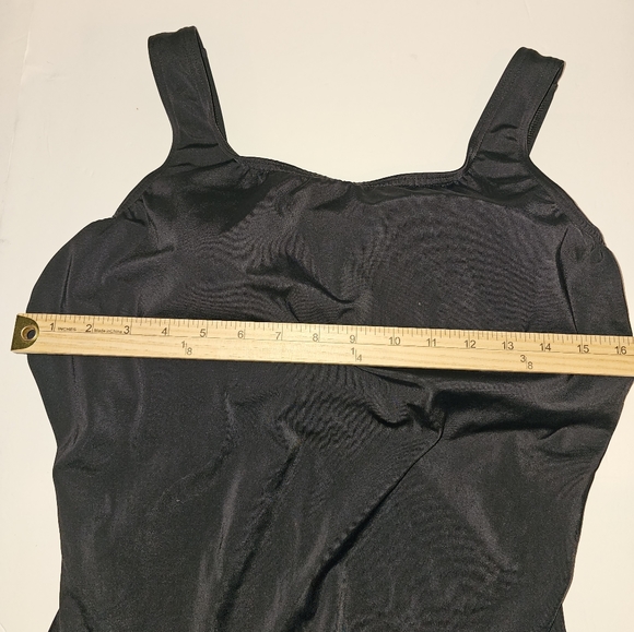 Lands' End 16W Women's Bathing Suit. - Picture 8 of 13